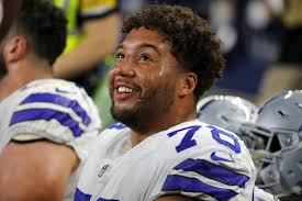 Terence Steele goes from doghouse to penthouse in Week 2