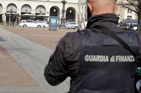 4, italy's state police and . Gdf E Ps Napoli Arrestato A Dubai Il Narcotrafficante Raffaele Imperiale