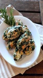 Gratinierte Spinatnocken Mit Kase Und Dazu Noch Eine Kochbuch Empfehlung Rezepte Fleischlose Gerichte Kochen