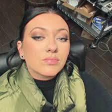 Ellia Ableidinger (@elliarae96)