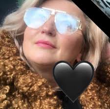 Cyganie 1952 rok Czy ktoś może potwierdzić, że rozpalali w mieszkaniach  ogniska? Czy to plotka? "Na początku lat pięćdziesiątych przeprowadzono w  Nowej Hucie na dużą skalę próbę osadnictwa ludności cygańskiej. Mianowicie  na