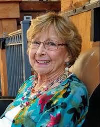 Susan Moulton's Instagram, Twitter & Facebook