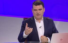 Articolul se refera la restituirea diferenţelor între cuantumurile pensiilor cuvenite pentru luna 121 din legea nr. Mesaj Important Despre Pensiile Militare