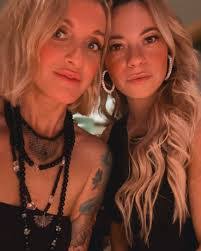 Jamie Lyn's Instagram, Twitter & Facebook