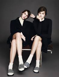 how to dress well even in slippers モデル モデルポーズ ファッションポーズ集