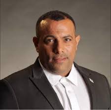 Aviv Aviad's Instagram, Twitter & Facebook