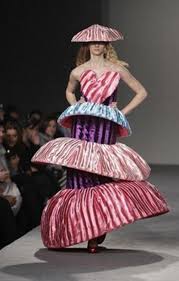 I Love Cupcakes Wearing Them Not So Much Or Maybe They Re Built In Umbrellas That You Whip Off Your Skirt And Hol Crazy Dresses Weird Fashion Crazy Outfits