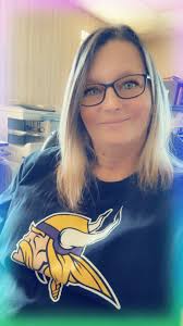 Game Day ready!! 💜💛 (Peep those new Hey Dudes!!)