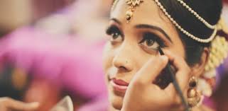 Incorporate a few new products into your routine or undergo a complete. Tips And Tricks For The Best Desi Bridal Makeup Look Desiblitz