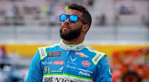 Wallace has undoubtedly pushed hard during his racing career so far, and he's only 26. Bubba Wallace Bio Net Worth Salary Sponsor Wife Girlfriend Parents Age Height Facts Family Wiki Tattoo Nascar Car Race Nationality Gossip Gist