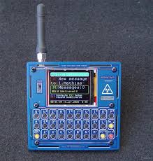 Armachat Doomsday Communicator And Off Grid Wireless Messenger With Rfm 95 Lora Module Share Pcbway Diy Tech Electronics Projects Diy Retro Gadgets