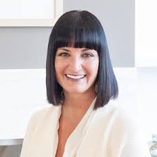 Dawn Hodge's Instagram, Twitter & Facebook