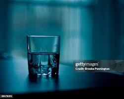 Image result for tbn:0tcIbC32SVa_GM::i5.photobucket.com/albums/y166/jeniferpease/rAnDoMM piiCS/glass-of-water.jpg