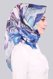 Modaselvim Zambak Cicekli Esarp Indigo Urun Kodu 190 19 90 Tl Moda Stilleri Esarp Indigo