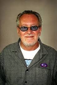 41 years of eltonjohnallsongslist: Unforgettable People (XXXI): Larry  "Legs" Smith