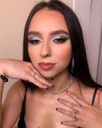 Aleksandra Toczek's Instagram, Twitter & Facebook