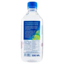 Who is the brand ambassador for fiji water? Fiji Water 0 5 Liter Amazon De Lebensmittel Getranke