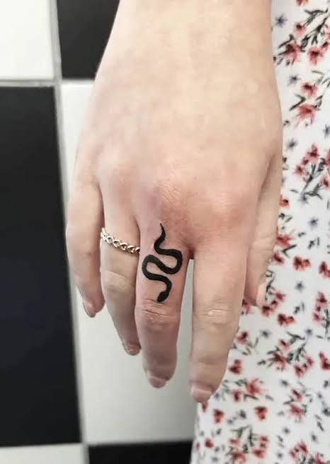 52 Gorgeous Snake Tattoos for Women with Meaning - Our Mindful Life