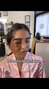 Truco de Maquillaje para Camuflar Barritos y Lunares