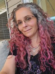 UT color BQ. Love adding the grey into it.