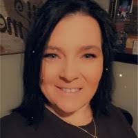 Joni Cooper's Instagram, Twitter & Facebook