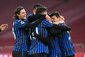 Federasi sepak bola internasional), badan pengatur sepak bola dunia. Hajar Napoli 3 1 Atalanta Tantang Juventus Di Final Coppa Italia 2020 2021 Okezone Bola