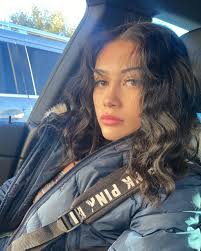 Angie Russ's Instagram, Twitter & Facebook