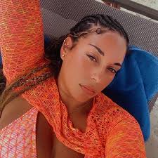 Lea Reyes (@lea.reyes.980) • Facebook