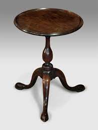 Vintage hand carved mahogany inlay coffee table. Small Antique Tripod Table Low Tripod Table Antique Wine Table Antique Kettle Stand Antique Coffee Table Low Antique Tripod Table 18th Century Antiques 19th Century Antiques Antiques Sussex Antique