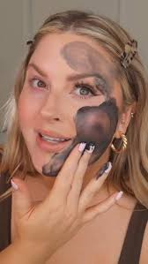 I love wearing makeup but nothing is better than removing it at the end of  a long day 😮‍💨🤌🏼 these cleansing balms from @houseofhur_official make  the process so quick and easy, and they’re nice and ...