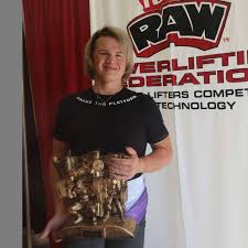 As gavin, she had set new zealand junior records with snatch 135 kg, clean & jerk 170 kg, total 300 kg. Trans Powerlifter Smashes Records And Draws Backlash Outsports