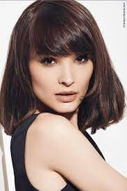 Coiffure Tendance Le Carre Prend Une Longueur D Avance