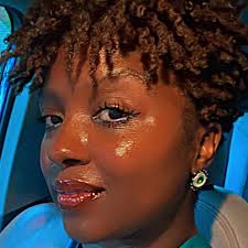 NYC-inspired female dog names. Go.