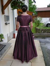 Brautkleid Massgeschneidert Chiemgau Trachten In Bad Endorf Miesbacher Tracht Dirndl Dirndl Trachten