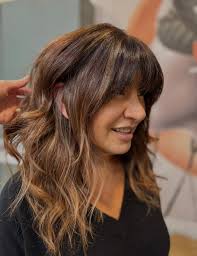 Soft dimension, seamless blend. This rich brunette with airy caramel  ribbons is giving effortless luxury.🤎 Hair by Avleen #brunette  #brunettebalayage #hairpainting #fallhair