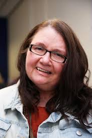 Suzanne Mcewan's Instagram, Twitter & Facebook