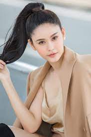 Thời gian qua, trương quỳnh anh bỗng nhiên hạn chế xuất hiện trước công chúng khiến người hâm mộ tò mò. Tiá»ƒu Sá»­ Va Sá»± Nghiá»‡p Cá»§a Ná»¯ Ca SÄ© Xinh Ä'áº¹p TrÆ°Æ¡ng Quá»³nh Anh Tin Má»›i