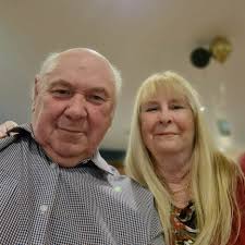 Bit if a random one but I was wondering if anyone is familiar with places  across Thailand that would sell second hand electronics? Specifically  cameras. I'm considering purchasing an old handheld camcorder