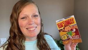 Amazon.com: Flat Stanley: His Original Adventure!: 9780060097912: Brown,  Jeff, Pamintuan, Macky: Books