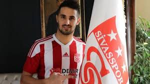 02.02.2022 · sivasspor'la ilgili son dakika transfer haberlerini, son daki̇ka gelişmelerini, sivasspor'un fikstürü ve puan durumunu öğrenmek için … Sivasspor Sign Striker From Japanese Club Yokohama Turkish Football News