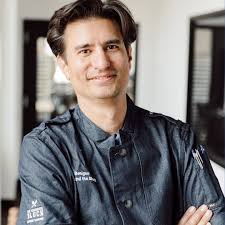 Hey there, I'm Dan Benigno, your guide to all things delicious! 👨‍🍳✨  #ChefAroundTheBlock #DanBenigno