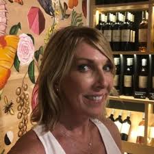 💗🎵Andrea Ross Batson 🐩🐶🍷 (@AndreaBatson11)