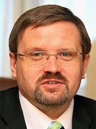 School of Government and International Affairs