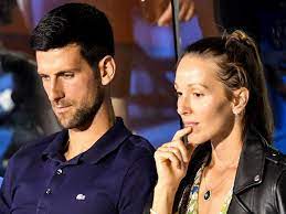 Djokovic erhebt sich über federer und nadal. Tennisspieler Novak Djokovic Und Frau Jelena Mit Corona Infiziert Panorama Nordbayern De