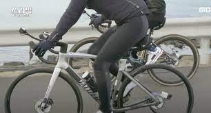 정격 30kg 쉬운 저장을 위해 위쪽으로 접히고 상해를. ì‚¬ì´í´ê´' ë°•ì§€ì„±ì˜ ì†Œë°•í•œ ìžì „ê±°