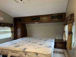 Check spelling or type a new query. 2017 Keystone Hideout 281dbs Rv Fifth Wheel Camping Trailer Bath Half Bunk True Rv True Rv