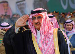 أفادت صحيفة الغارديان البريطانية بأن محامين يعملون لصالح وزير الداخلية وولي العهد السعودي السابق محمد بن نايف، حذروا من أنه تعرض لحملة ممنهجة في الإنترنت قد تعرض حياته للخطر. Ù„Ø¬Ù†Ø© Ø¨Ø±ÙŠØ·Ø§Ù†ÙŠØ© ØªÙƒØ´Ù Ø­Ø§Ù„Ø© Ø§Ù„Ø£Ù…ÙŠØ± Ù…Ø­Ù…Ø¯ Ø¨Ù† Ù†Ø§ÙŠÙ ÙÙŠ Ø§Ù„Ø³Ø¬Ù† Ø§Ù„Ø­Ø±Ø©