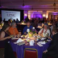 ✨Here are a few more moments from Friday night's Gala that we're still  thinking about... Thank you to all our sponsors, who truly made this event  possible! Thank you to the Friends