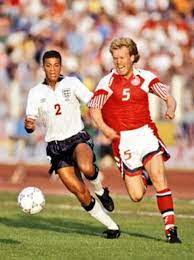 Denmark 0 England 0 In 1992 In Malmo Keith Curle And Henrik Andersson Chase The Ball In Group 1 At Euro 92 European Championships Fifa World Cup World Cup