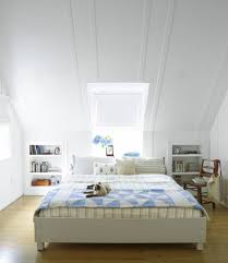 Bosan dengan desain kamar tidur yang jadul. 10 Inspirasi Makeover Kamar Yang Perubahannya Bikin Kamu Kaget